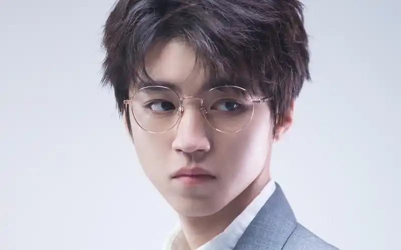 tfboys王俊凯最新帅气图片壁纸