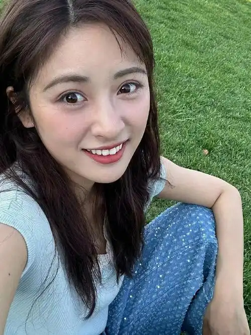 我敲!这是素颜?