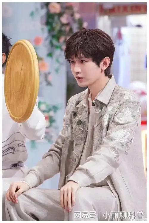 新生代演员发展势头强劲,各自展现不同风采|张子枫