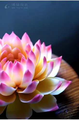 陶瓷莲花摆件香插供奉莲花粉色家居会所禅意手工创意工艺品摆件