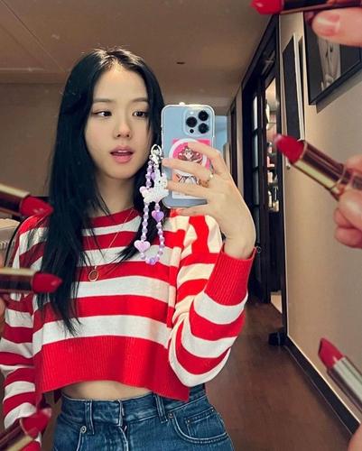 blackpink jisoo金智秀同款手机链条紫色心形条纹可爱时尚手腕链