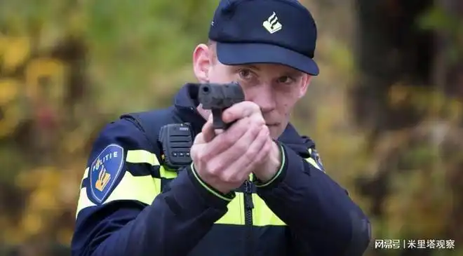 荷兰警察的制式手枪p99q|弹匣_网易订阅