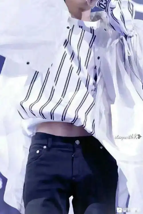 王俊凯为什么没有腹肌?