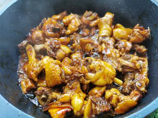 「红烧鸡」的做法 配方,幼嫩鲜美好吃下饭!一个都不够吃