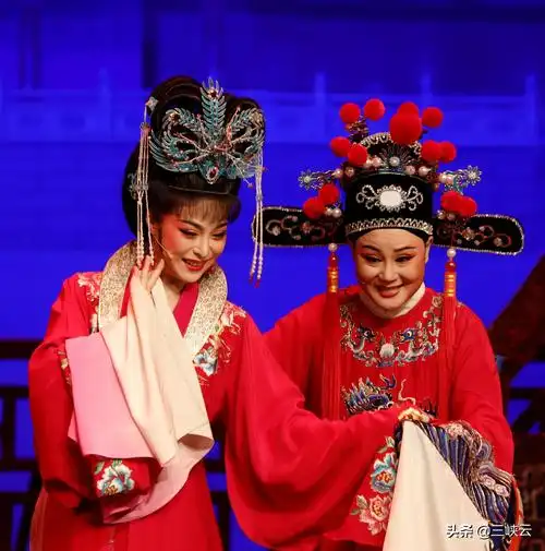 经典传统黄梅戏女驸马宜昌演绎驸马情