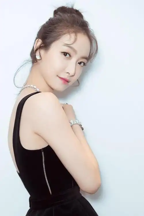 从事业到感情,宋茜一直坚信"等待最美"_爱情_世界_才华