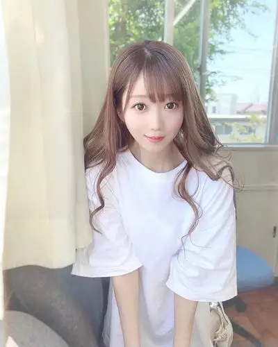 长相甜美,身材纤细!岛国清纯美女大谷映美里福利照