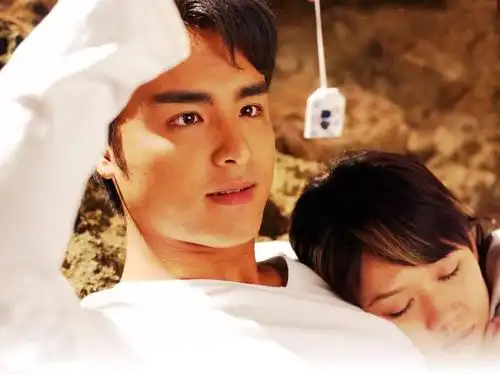 陈乔恩回应王子变青蛙翻拍我还是适合演叶天瑜2