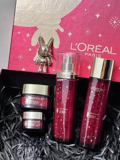 闺蜜送的欧莱雅美上天新年礼盒真的太喜欢啦