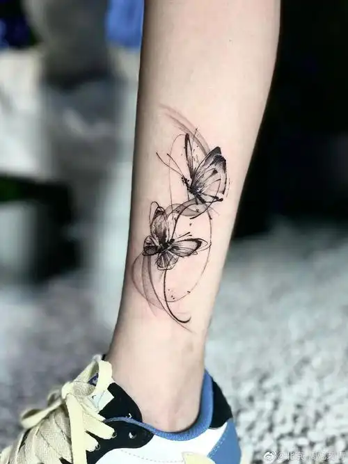 女生纹身##蝴蝶纹身##烟雾纹身