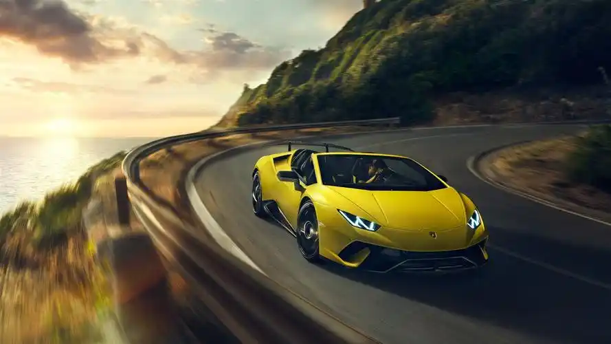 个性超酷汽车壁纸_魅力风格的汽车