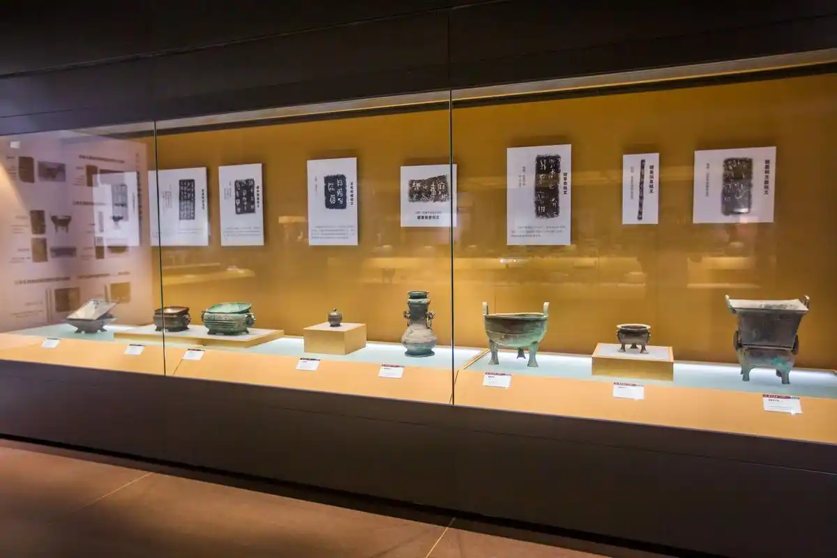 三门峡虢国博物馆,拥有众多精美文物,还藏着一座庞大的地下世界