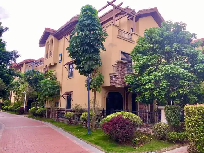 总价930万中心城区别墅