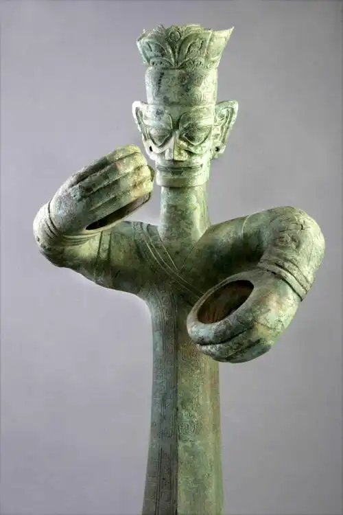 三星堆千问千答六61青铜立人像