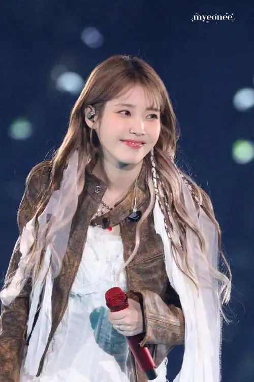 #iu李知恩世界巡回演唱会#