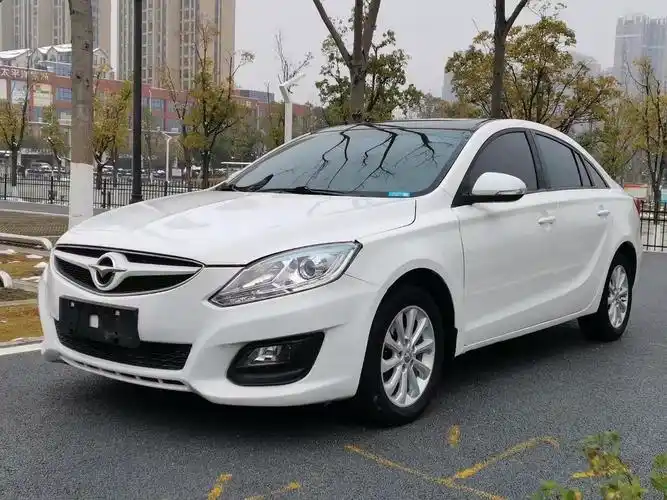 最新到店16年上牌海马m6自动天窗15t私家一手精品车7万公里实表带导航