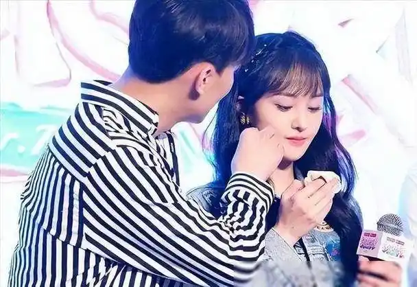 众人才惊觉:郑爽不"疯"了,可大家却不信了_因为_人们_张恒