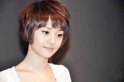 赵丽颖当选金鹰女神 战胜郑爽袁姗姗(组图)