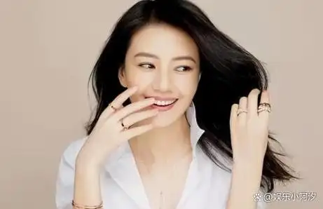 高圆圆从邻家女孩到国民女神她如何逆袭成娱乐圈的传奇呢