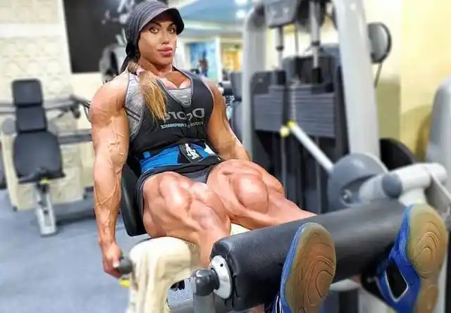 俄罗斯最强壮肌肉女将参加罗马尼亚肌肉节坦言从不分享训练