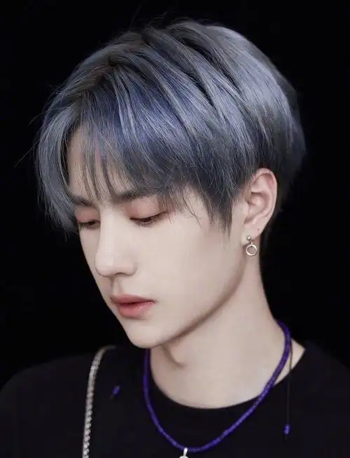 王一博发色小合集帅哥就是要染发盐甜酷都有了