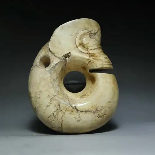 鸡骨白沁红山文化玉器任南老师珍藏