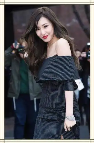 黄美英只剪了个短发,不仅气质变得大不一样,连大妈味都跑出来了