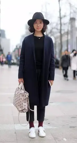 【滚叔街拍】3月11日,正有正的美,垮有垮的范儿 & 今天下午武林银泰