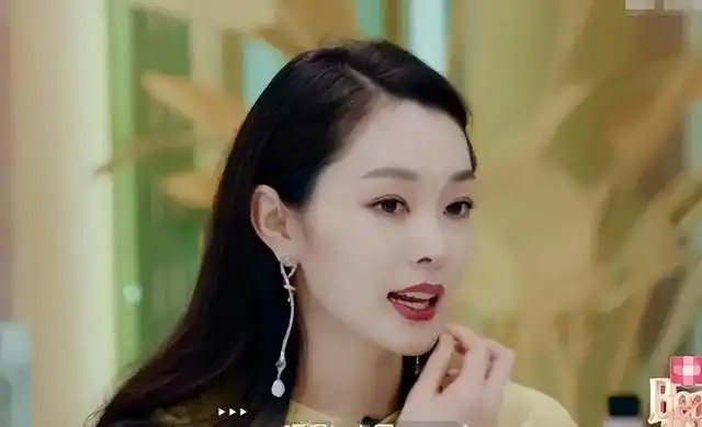 实锤!白敬亭和宋轶同居见家长了