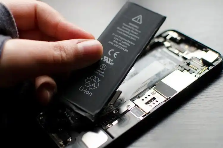 apple 将为「自动关机」iphone 6s 免费更换电池