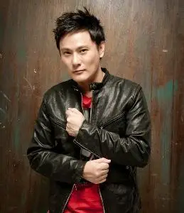 资料转载 正文  随着2015张信哲"还爱·光年"世界巡回演唱会大幕的