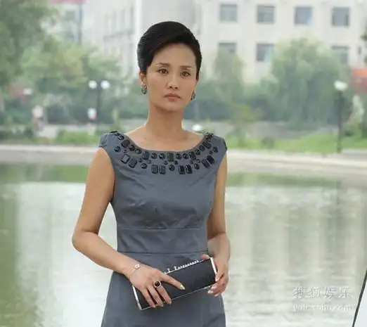 李颖演富商亦正亦邪 双面佳人痴情又阴险(图)