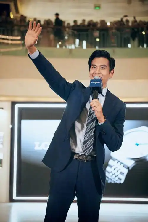 彭于晏70近日活动照67