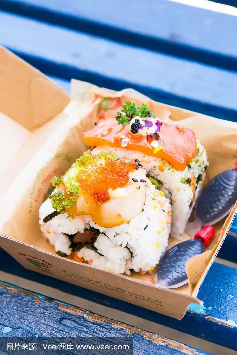 寿司卷,巨大的,军舰卷,鳗鱼寿司,低碳水化合物饮食