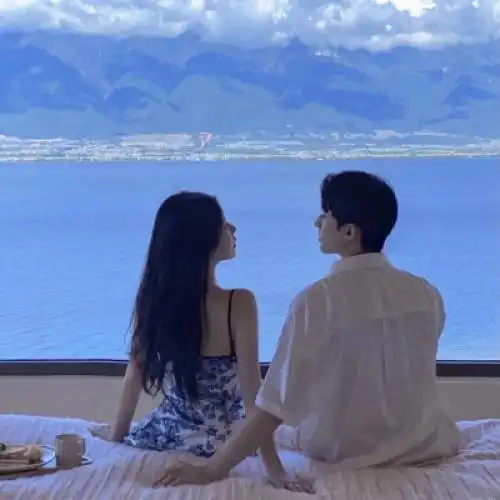 qq真人情侣头像双人回忆再多也只是回忆