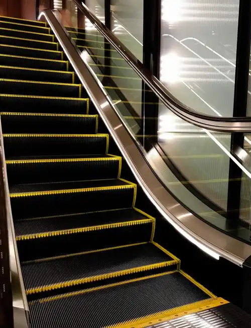 电动扶梯:大都会的名片