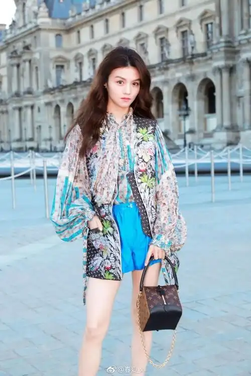 春夏新造型上热搜我看印花的功劳最大