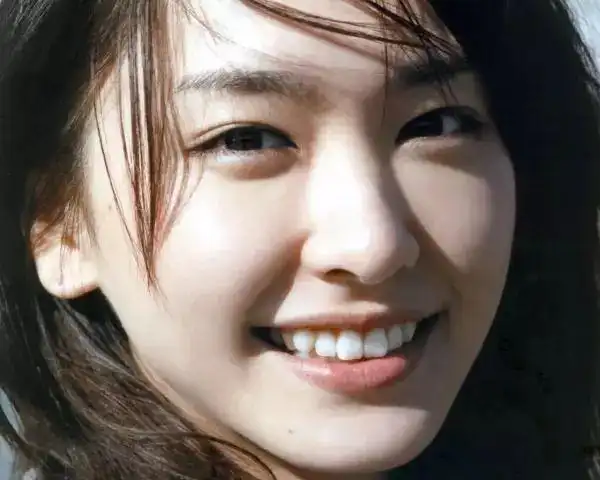 新垣结衣笑容好治愈怎样才能和她笑得一样好看