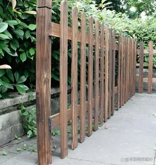 防腐木围栏怎么选择/来找厂家吧