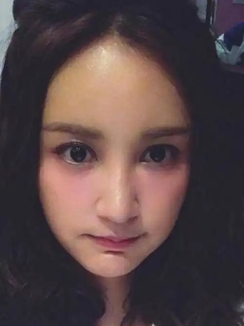 张歆艺的长相分析