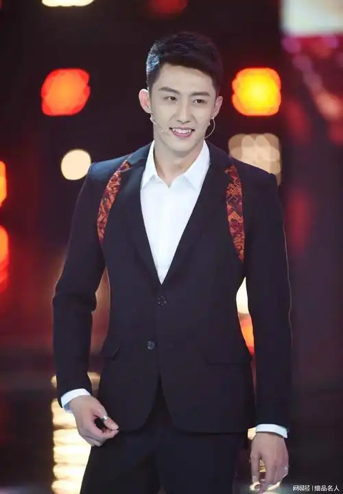 黄景瑜:从草根奋斗成流量小生,离婚6年仍单身|男模|宋茜|模特|武术