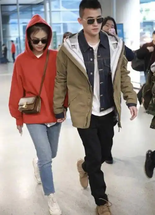 "百亿鲜肉"欧豪:出道9年8部主旋律,他的成功离不