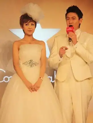 张一山杨紫演情侣关凌怀孕 揭童星婚恋情况(组图)