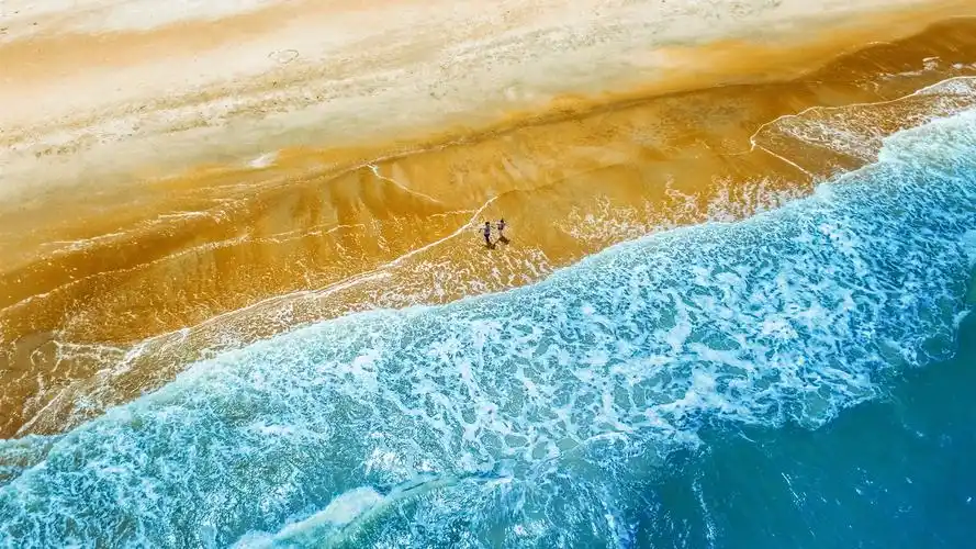 海,海浪,海滩,恋人,爱心 壁纸 - 1920x1080 全高清