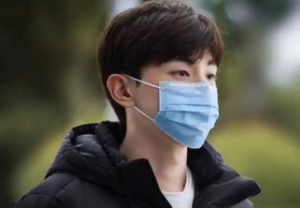 《我叫大连》太治愈了,这一次,我吹爆邓伦的演技!_李天然_李沁_人物