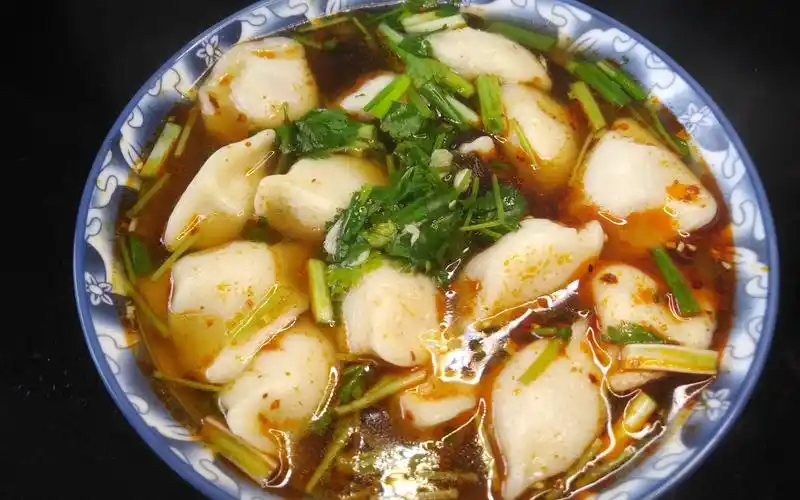 酸汤水饺,关键就在汤的调制,学会调汤汁再也不去饭店吃了!