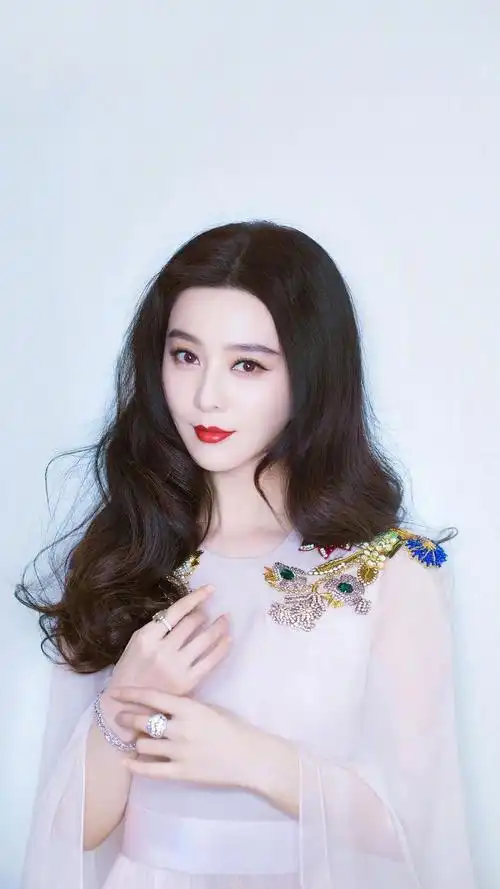 中国66位年轻女明星,你认识多少位?(二)-爱读书