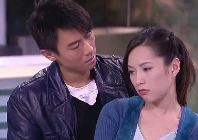 第八号当铺忠心仁慈的福伯前世今生都给了阿精最大的温暖