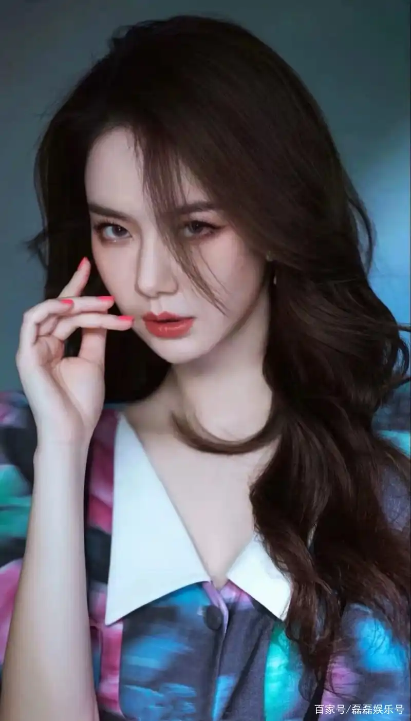 看到戚薇这种高冷御姐形你会有什么感觉