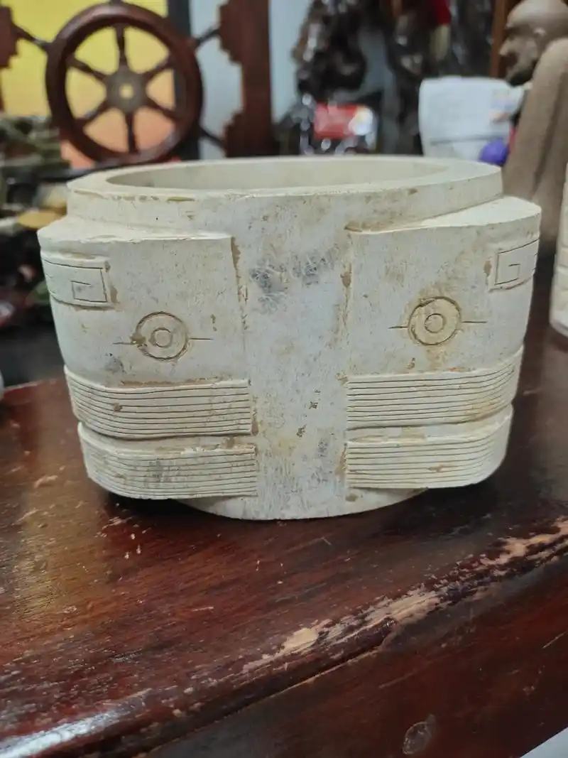 良渚文化玉琮,鸡骨白兽面纹(文化期商周战汉)三件套真正(藏品 - 抖音